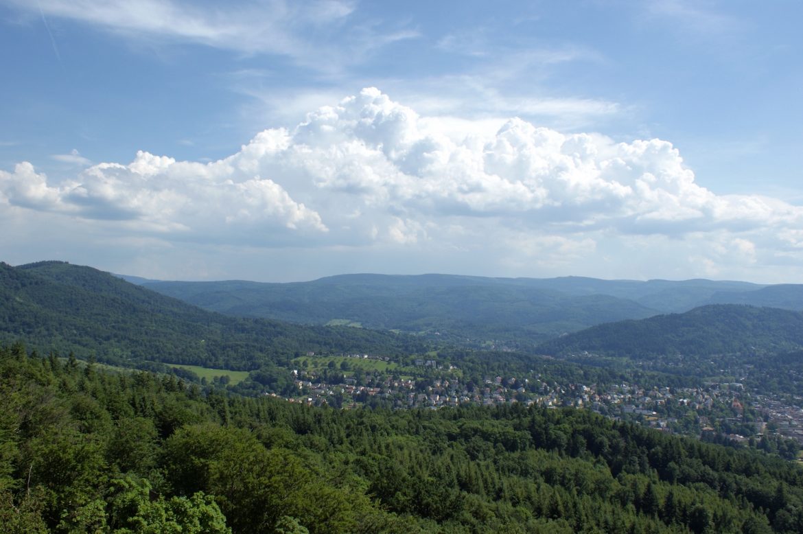 Blick über Baden-Baden & den Schwarzwald